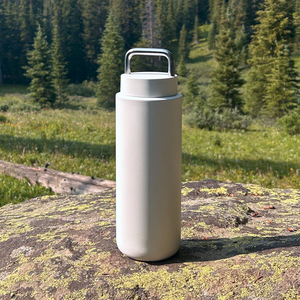 Gobelet Fellow isolé en acier inoxydable de 32oz pour smoothies à l'eau, thé et café - Product Image 6