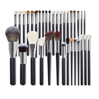 Pinceaux de maquillage professionnels de luxe, 34 pièces, ensemble de Logo personnalisé avec étiquette privée, poils de chèvre, poils naturels, manche en bois avec sac