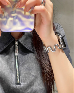 <span class=keywords><strong>Bracelet</strong></span> en acier inoxydable de créativité de mode de coude en forme de S pour <span class=keywords><strong>Apple</strong></span> <span class=keywords><strong>Watch</strong></span> <span class=keywords><strong>Femme</strong></span> <span class=keywords><strong>Bracelet</strong></span> pour Iwatch 10 9 8 7 6 <span class=keywords><strong>SE</strong></span> - Product Image 4