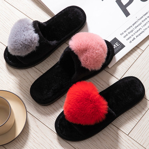 Chaussons d'intérieur chauds et tendance pour femmes, à bout ouvert, avec motif cœur en peluche et fourrure, pour la maison - Product Image 4
