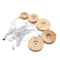 Meistverkaufter Trendiger Neuer 6-10cm USB Leuchtender 3D Holzständer Warme Nacht Kristallkugel LED-Lichtbasis Holzhandwerk