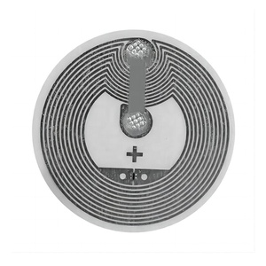 Bottiglia di <span class=keywords><strong>vino</strong></span> auto parabrezza accessori impermeabili vinile Pvc Tag Blank Nfc adesivo al dettaglio Hf 13.56 Mhz Rfid Tag - Product Image 3