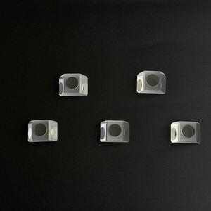 Prismas de Safira Óptica de Boa Qualidade Feitos de Safira Cultivada em Laboratório de Alta Pureza - Product Image 2