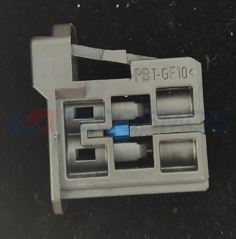 Car Connector For 4E0973702 power amplifier 2 pins CT2-0474M