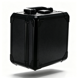 Vente en gros de flight cases en aluminium personnalisés pour les cartes gradées PSA BGS FGS avec découpe de <span class=keywords><strong>mousse</strong></span> précise et ajustable pour un rangement sécurisé - Product Image 1