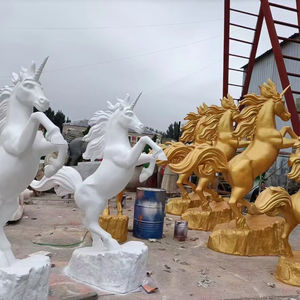 Özelleştirilebilir <span class=keywords><strong>Modern</strong></span> yaşam boyutu hayvan fiberglas Unicorn heykel avrupa bölgesel Unicorn heykeli - Product Image 2