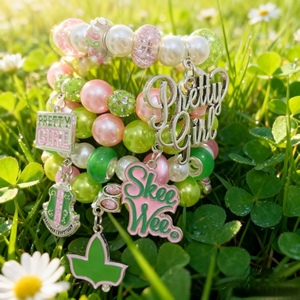 <span class=keywords><strong>Bracelet</strong></span> de sororité AKA personnalisé, bijoux avec lettres grecques, cadeau pour sœurs, <span class=keywords><strong>bracelet</strong></span> perlé, charme en cristal rose et <span class=keywords><strong>vert</strong></span>, cadeaux de sororité - Product Image 5