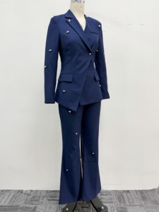 Damenanzug in Marineblau, Zweireihiger Blazer mit Schlaghose und Metallknöpfen, Bürokleidung, OEM ODM Verfügbar - Product Image 2