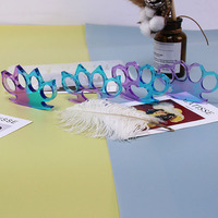 Moule en Silicone en Résine Époxy Porte-clés de Défense Personnelle Coups de Poing Américain à 4 Cavités "Early Riser" Outil de Fabrication de Pendentifs et Boucles d'Oreilles