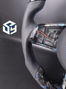 Volant sport en <span class=keywords><strong>alcantara</strong></span> pour VW <span class=keywords><strong>Golf</strong></span> <span class=keywords><strong>7</strong></span>, nouvelle version améliorée, volant en fibre de carbone pour Volkswagen <span class=keywords><strong>Golf</strong></span> - Product Image 5