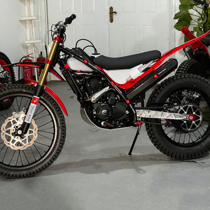 Enaci-ong 200ew EW 2023 20cc 200cc 200cc - Product Image 3