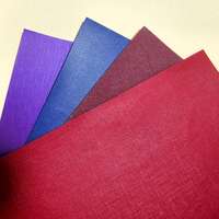 Papier simili cuir gaufré brillant et infroissable de 120g, aux couleurs vives, pour emballages de parfums et de soins de la peau de qualité supérieure
