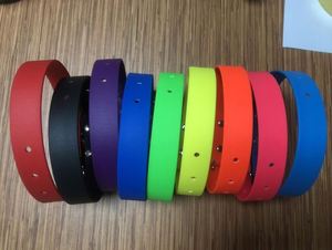 Muker Custom Luxury Pet Leash Waterproof TPU PVC Coated Adjustable Breakaway Dog Collar Rivet Decoration Solid Manufacturer - Product Image 4