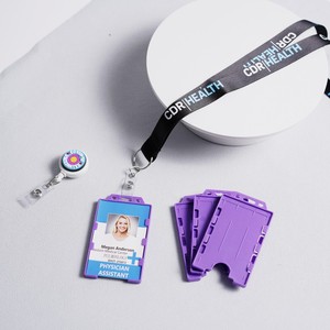 Porte-<span class=keywords><strong>badge</strong></span> vertical <span class=keywords><strong>rigide</strong></span> double face Bestom, multicolores, en plastique <span class=keywords><strong>rigide</strong></span>, pour 2 cartes, durable, pour usage quotidien des employés de bureau - Product Image 5