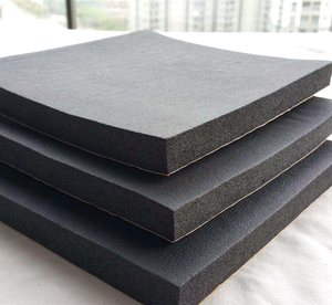 Lámina de Espuma de Goma NBR PVC de Clase 1, Ecológica, Industrial, de Bajo Precio, Hecha en China, Utilizada para Aislamiento Térmico - Product Image 1