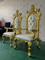 Canapé Chesterfield de luxe en bois massif à dossier haut pour événements royaux, mariage, chaise trône roi/impératrice blanc et or, pour hôtels et appartements