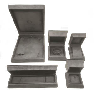 Ensemble de boîte à bijoux en cuir de luxe, collier avec anneau en cuir gris personnalisé - Product Image 2