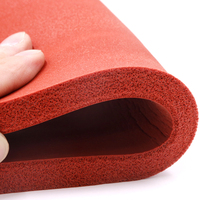 Feuille de mousse de silicone à cellules fermées, résistante aux températures extrêmes, isolante thermiquement, anti-âge et résistante aux produits chimiques