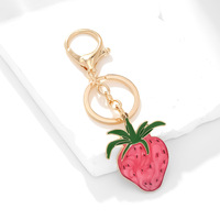 2026 Nieuwe Legering Drip Oil Aardbei Hangertje Sleutelhanger Schattig Aardbei Sleutelhanger Tas Accessoire Fruit Charm Sleutelring