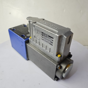 Vanne de commande directionnelle Rexroth 4WRPEH R901411433 4WRPEH10C4B100L-30/M/24A1 - Product Image 5