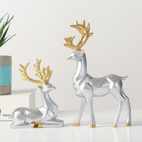 Figurine de cerf en résine nordique, décoration créative pour la maison, centre de table pour salon, sculpture cadeau pour meuble TV
