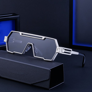 Super Hot Eyewear Fashion Y2K Oversized <b>Flat</b> <b>Top</b> One Piece Lens Square Steampunk <b>Sunglasses</b> - Product Image 4