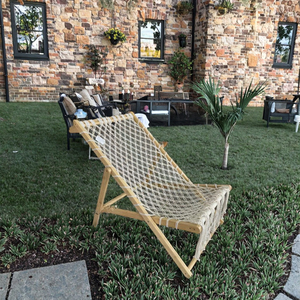 Chaise longue d'extérieur pliable et écologique en corde tissée à la main et en bois pour piscine, jardin, patio, type bambou pour parcs - Product Image 2