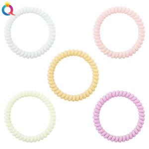 QIYUE populaire corée couleur unie élastique bandeau de <span class=keywords><strong>cheveux</strong></span> Macaron mode chouchous pour femmes queue de cheval fil de téléphone matière <span class=keywords><strong>plastique</strong></span> - Product Image 5