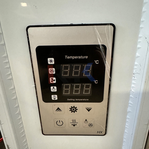 Vitrine réfrigérée sans cadre <span class=keywords><strong>pour</strong></span> comptoir de bar, intégrée <span class=keywords><strong>pour</strong></span> gâteaux et desserts, style commercial <span class=keywords><strong>pour</strong></span> cafés et pâtisseries - Product Image 6