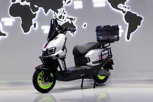 Motocicletas Todoterreno en Venta, 1000W/1500W, 72V, Alta Velocidad, Movilidad para Adultos, con Capacidad de Carga de 200 kg - Product Image 3
