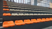 Chaise creuse en plastique moulé par soufflage, légère, résistante aux intempéries, sièges de stade en PE/HDPE, design ergonomique, garantie 5 ans