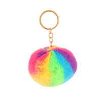 Vente en gros 8cm mignon arc-en-ciel cheveux peluche boule porte-clés doux Pom Pom bagage pendentif voiture pendentif en métal plastique et alliage