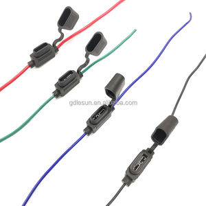 Mini soporte <span class=keywords><strong>de</strong></span> caja <span class=keywords><strong>de</strong></span> fusibles <span class=keywords><strong>de</strong></span> bajo <span class=keywords><strong>precio</strong></span> para hombre, camión, bloque <span class=keywords><strong>de</strong></span> fusibles impermeable, portafusibles <span class=keywords><strong>de</strong></span> 40 amperios - Product Image 4