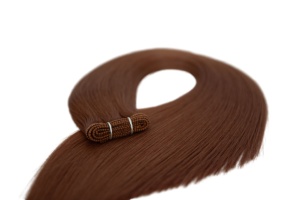 Extensioni con trama piatta a cuticola intera, 100% capelli umani vergini Remy, con texture liscia naturale e punte dense - Product Image 5
