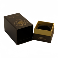 Caja de Cartón Reciclado de Lujo con Tapa Negra Pequeña y Logotipo Personalizado, Laminación Brillante, Cierre Magnético, de Alta Gama para Bufandas