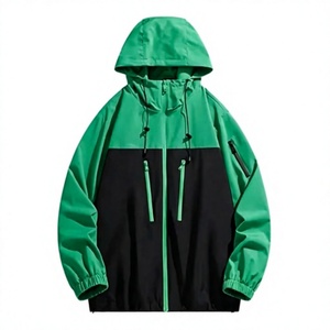Chaqueta para Hombre LONG MISSION INDUSTRY, Verde y Negro con Bloques de Color, Sin Capucha, Impermeable, Transpirable, Cuello Mao, Cierre de Cremallera - Product Image 1