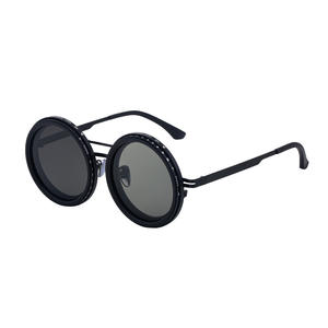 Lentes de Sol Redondos Ls-8129 con Protección UV400, Color Negro Cambiante, para Hombre, para Exteriores, con Marco de Plástico y Metal - Product Image 1