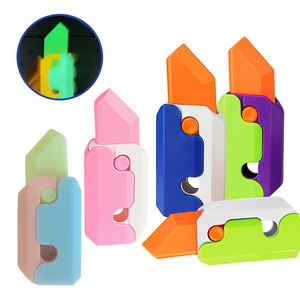 Juguetes Sensoriales Luminosos para Adultos, Pequeño Cuchillo Retráctil de Plástico con Forma de Zanahoria, Alivio del Estrés, Juguete de Cuchillo de Rábano con Gravedad Impresa en 3D - Product Image 1