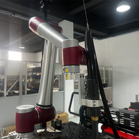 Bras de robot de soudage collaboratif à 6 axes, charge utile de 20 kg, portée de 1780 mm, construction en aluminium pour soudage automatique MIG/TIG