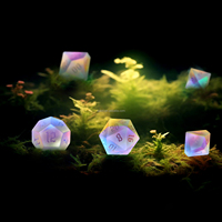 Vente en gros cube RPG en verre personnalisé 7pcs par set dés polyédriques 20 faces mdn d & d perle poudre protéine couleur dés ensembles