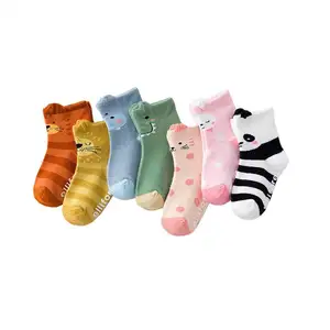 Cmax – chaussettes de printemps et d'automne pour bébé, chaussettes en coton de dessin animé pour enfants, Tube moyen antidérapant, jolies chaussettes de sol pour garçons et filles