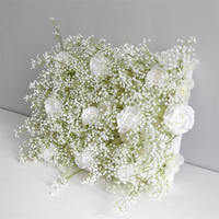 Mur de fleurs artificielles réalistes LFB2301 Rose blanche Gypsophile Soie Moderne 8x8 pieds Anniversaire Saint-Valentin