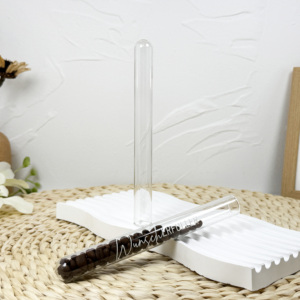 Tube à essai en verre personnalisé OEM avec bouchon en liège pour la vente en gros - Product Image 1