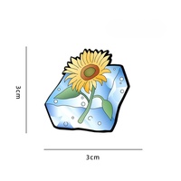 Badges personnalisés en émail dur en gros, motif floral en forme de glaçon, impression UV, nickel noir, directement de l'usine, OEM ODM en stock