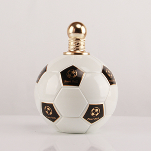 Decanter per <span class=keywords><strong>Vino</strong></span> <span class=keywords><strong>di</strong></span> Lusso a Forma <span class=keywords><strong>di</strong></span> Pallone da Calcio in Vetro da 1500ml con Tappo Dorato, Personalizzabile con Serigrafia per Arredamento Bar - Product Image 2