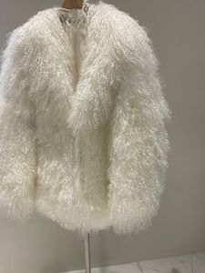 Prezzo di fabbrica <span class=keywords><strong>pelliccia</strong></span> di pecora <span class=keywords><strong>bianca</strong></span> cappotto di lusso in <span class=keywords><strong>pelliccia</strong></span> sintetica cappotto invernale <span class=keywords><strong>pelliccia</strong></span> per le donne - Product Image 3