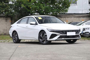 Vente en gros de voitures d'occasion berline avec moteur turbo sièges en cuir et en tissu régulateur de vitesse AC-Options de boîte de vitesses manuelle et automatique - Product Image 3