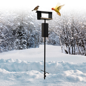 Mangeoire à oiseaux JH-Mech, robuste, pour patio, jardin, extérieur, résistante aux intempéries, en métal noir, sur pied. - Product Image 3