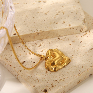 Set di Collane Songfu in Acciaio Inossidabile Placcato <span class=keywords><strong>Oro</strong></span> 18K con Ciondoli a Cuore e Fiore - Product Image 2