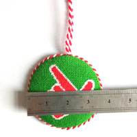 3.5 pouces de diamètre à la mode «Guns Up» brodé tapisserie d'arbre de Noël ornement décoratif usine en gros